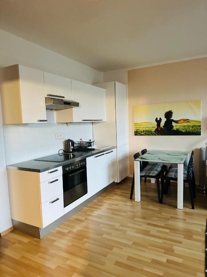 After Six Apartment Bratislava Exterior foto
